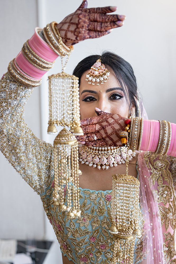 Indian-Wedding-Photography-Destination-Wedding-India-The Fern Hotels & Resorts-Wedding Preparation 5