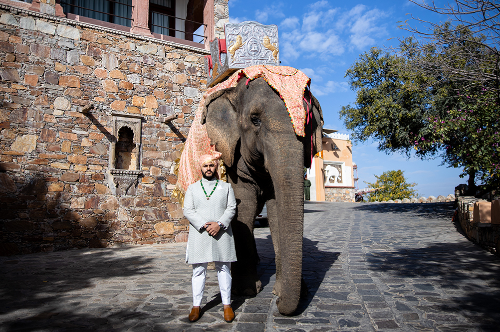 Indian-Wedding-Photography-Destination-Wedding-Udaipur-India-Fateh Garh Heritage Resort-Baraat 16