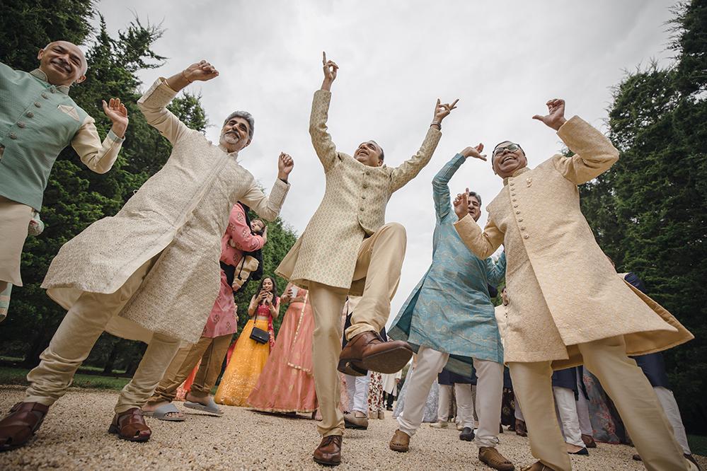 Indian-Wedding-Photography-Destination-Wedding-Huntington New York-Oheka Castle-Baraat 6