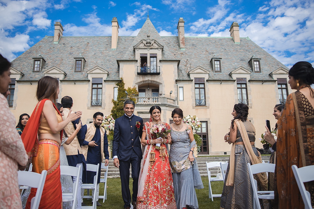 Indian-Wedding-Photography-Destination-Wedding-Huntington New York-Oheka Castle-Ceremony 11