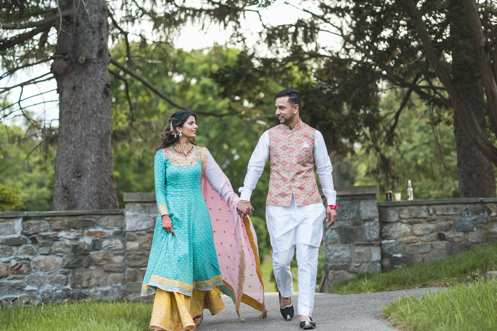 Indian Wedding-Couple's Portrait-Westborough Gurudwara Wedding10