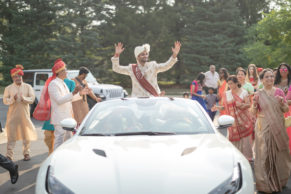 Indian Wedding-Baraat-Double Tree Esplanade Lakes3