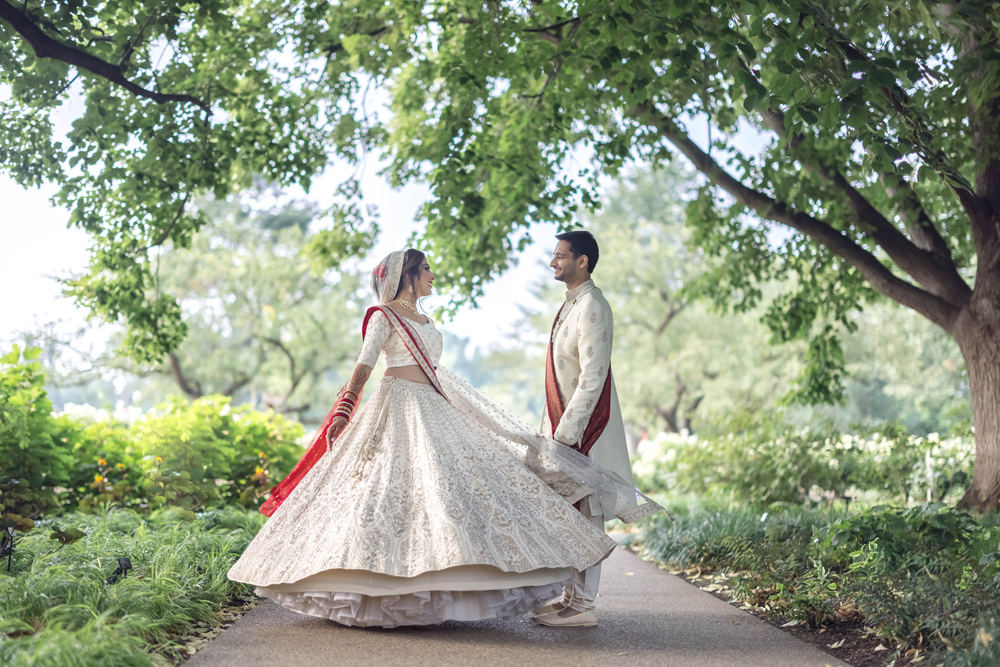 Indian Wedding-First Look-Double Tree Esplanade Lakes13
