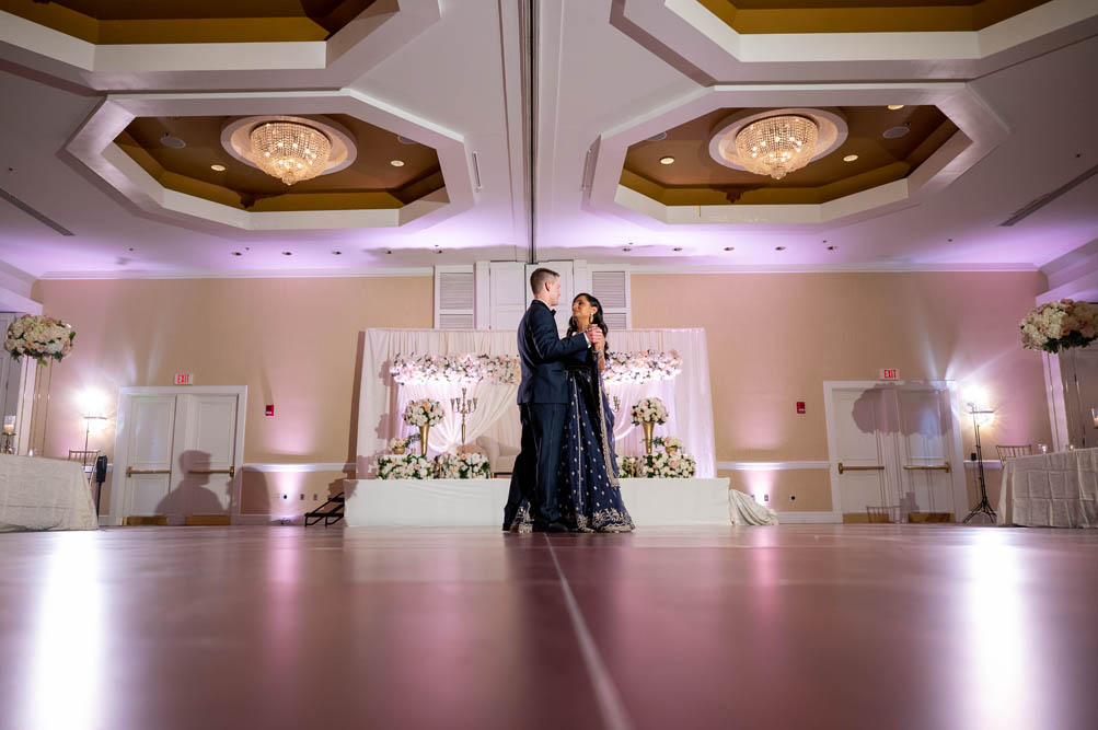 Indian Wedding-Couple's Portrait-Boston Marriott Burlington 6