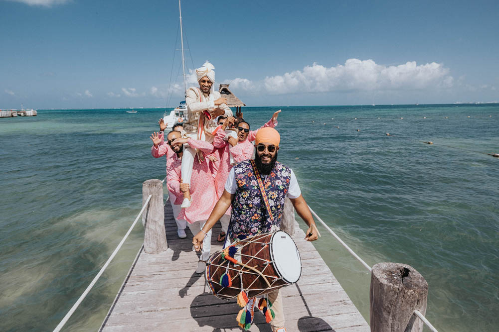 Indian Wedding-Baraat-Garza Blanca Cancun 6