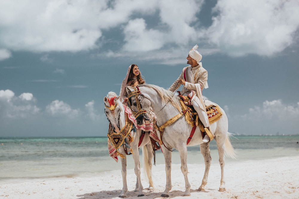 Indian Wedding-Couple's Portrait-Garza Blanca Cancun 2