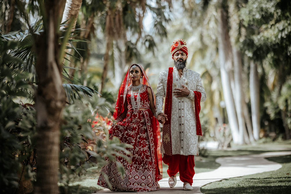 Indian-Wedding-Photography-First Look-Boston-PTaufiq- Generations Riviera Maya 4