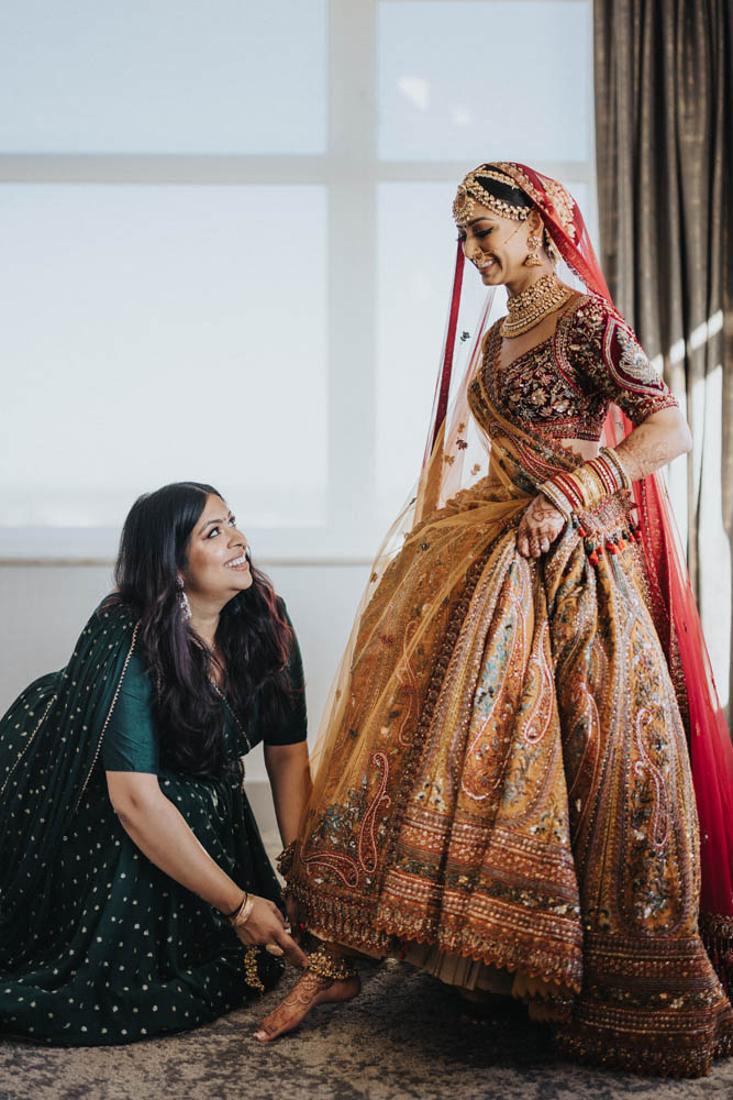 Indian-Wedding-Photography-Boston-PTaufiq-The Westin Chicago Lombard- Preparation 4