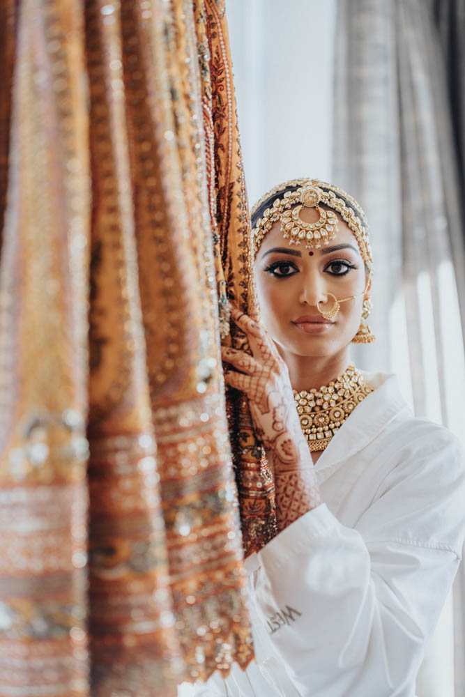 Indian-Wedding-Photography-Boston-PTaufiq-The Westin Chicago Lombard- Preparation 6