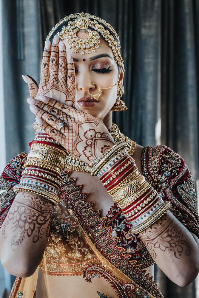 Indian-Wedding-Photography-Boston-PTaufiq-The Westin Chicago Lombard- Preparation 8