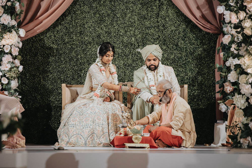 Indian-Wedding-Photography-PTaufiq-Boston Marriott Burlington- Ceremony 12