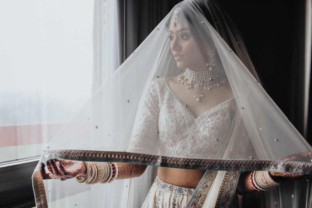 Indian-Wedding-Photography-PTaufiq-Boston Marriott Burlington-Preparation 2
