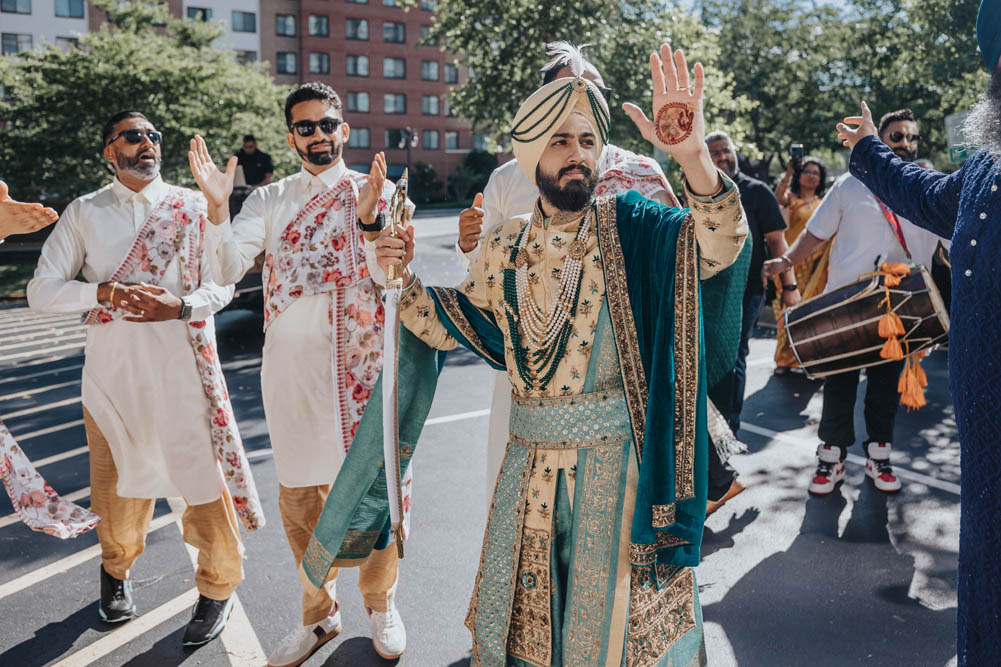 Indian Wedding Photography-Baraat-Boston-Ptaufiq-Gaylord National Resort 4