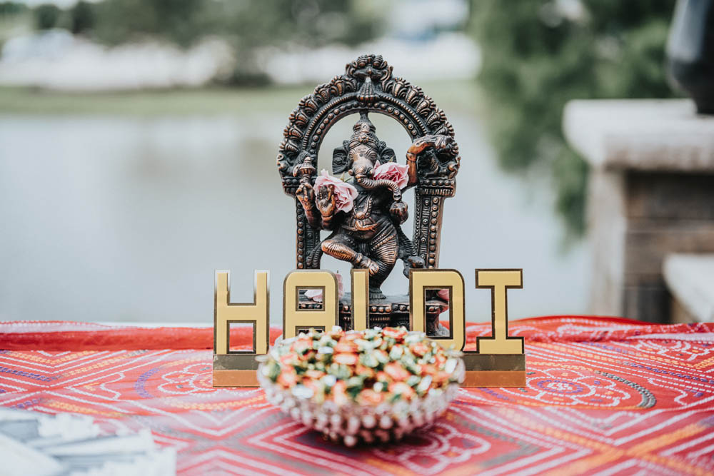Indian Wedding Photography-Haldi-Boston-Ptaufiq-Chicago Marriott Southwest at Burr Ridge 8