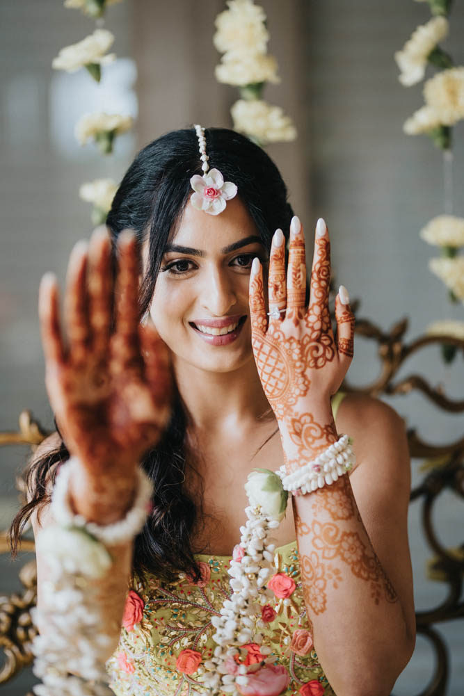 Indian Wedding Photography-Mehndi-Boston-Ptaufiq-Chicago Marriott Southwest at Burr Ridge 6