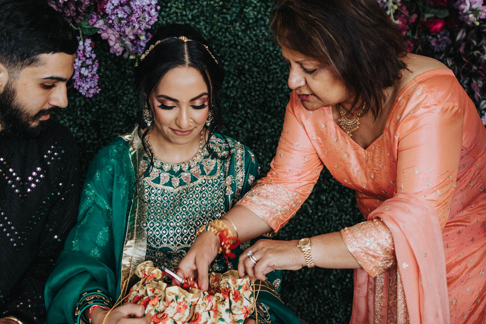 Indian Wedding Photography-Shagun-Boston-Ptaufiq-Gaylord National Resort 7