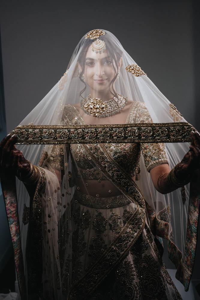 Indian Wedding Photography-Preparation-Boston-Ptaufiq-Chicago Marriott Southwest at Burr Ridge 3