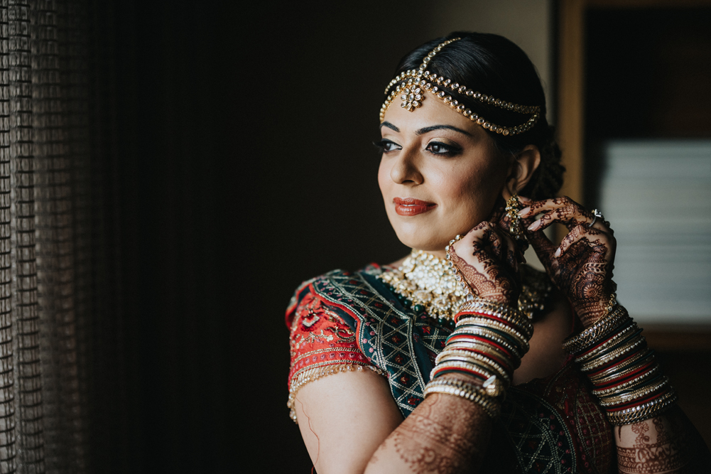 Indian Wedding Photography-Preparation-Boston-Ptaufiq-Hyatt Regency Jersey City 3
