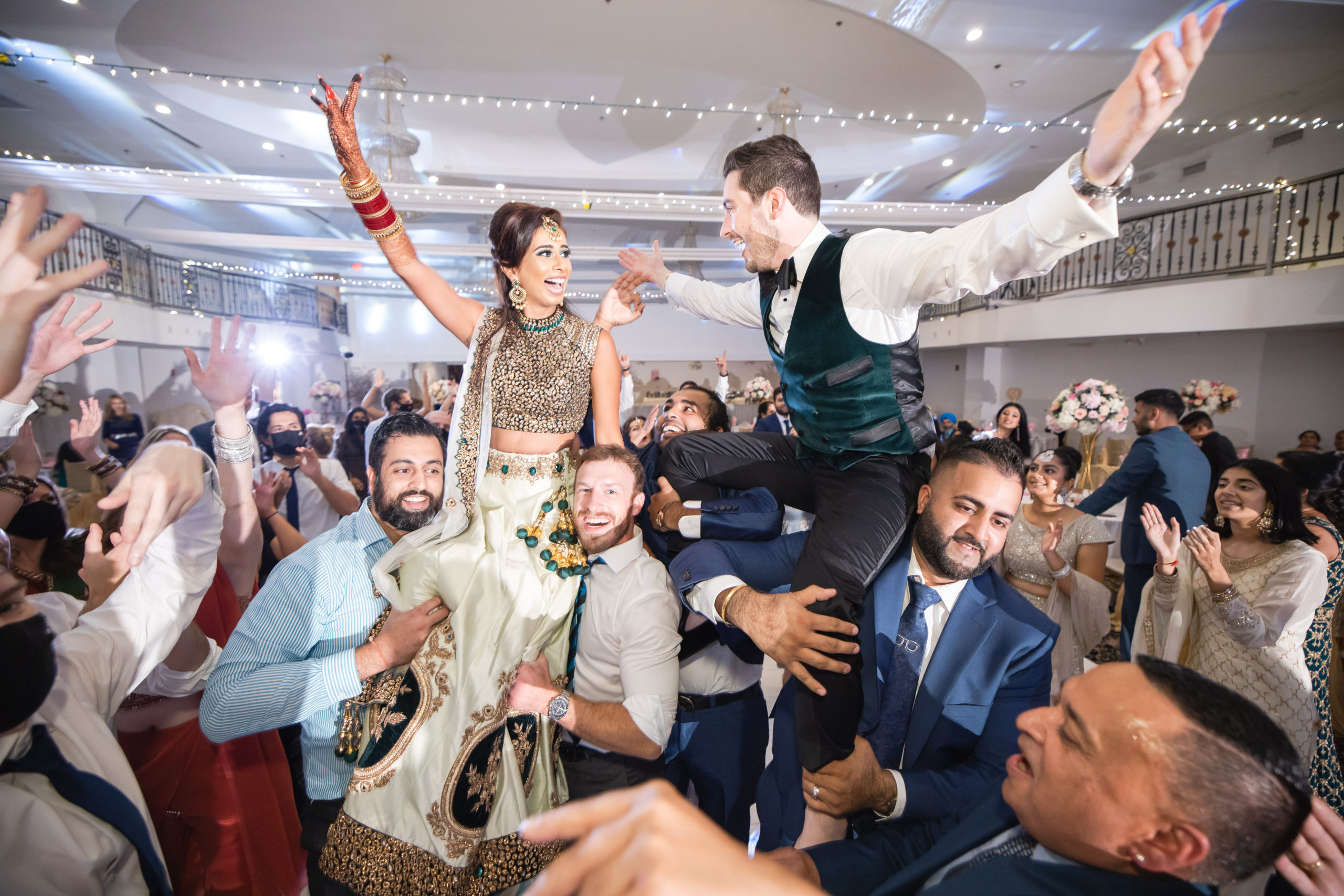 Indian-Wedding-Photography-Boston-PTaufiq-Dance floor with the guest