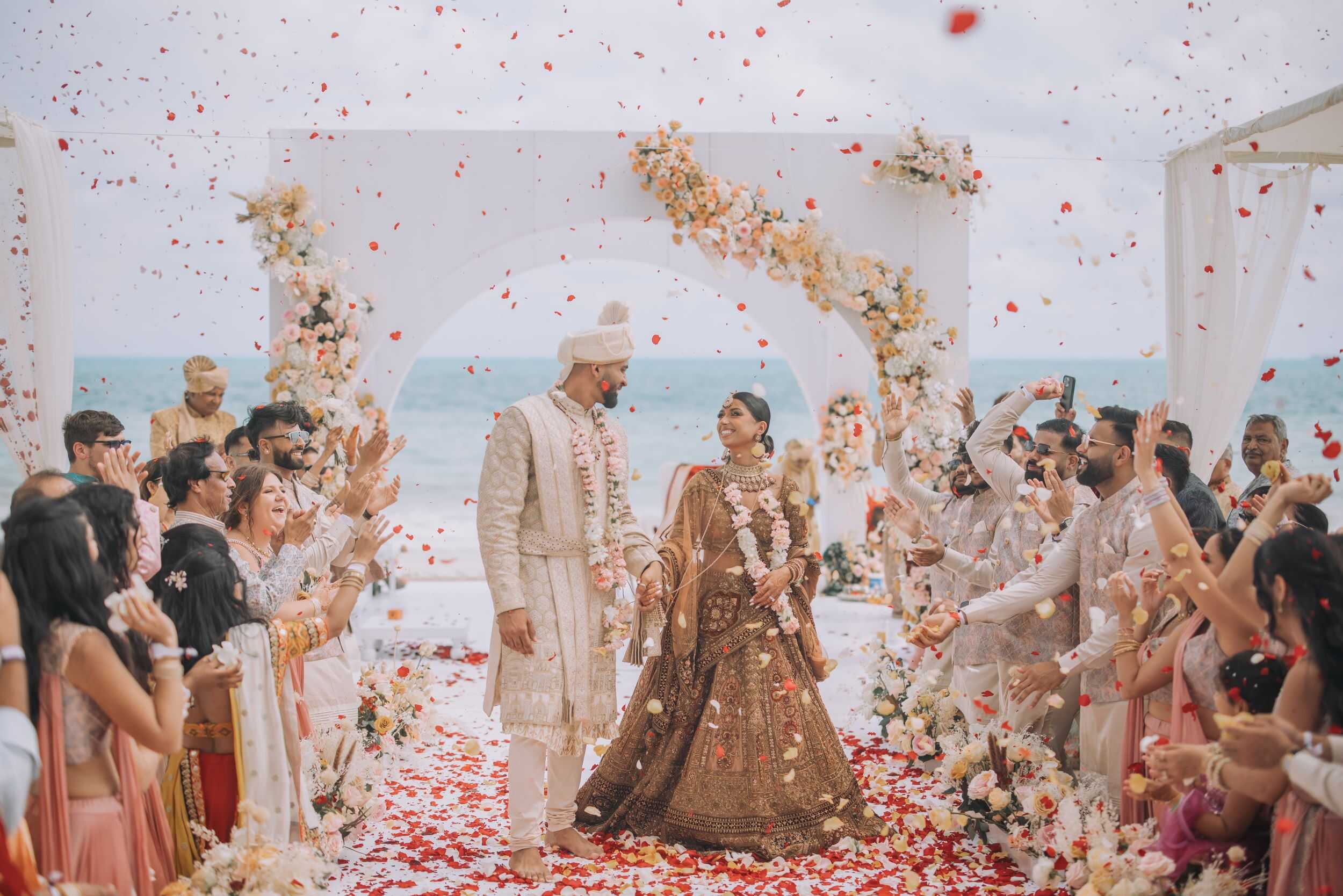 Indian-Wedding-photography-luxury-Unique-Stories-Grand-Palladium-Costa-Mexico-ptaufiq213